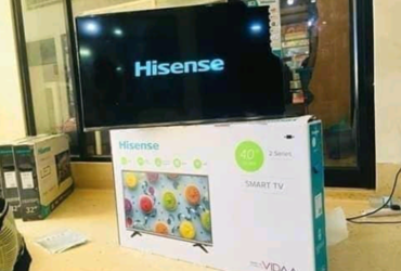 32"inches Hisense smart  flat screen digital TV